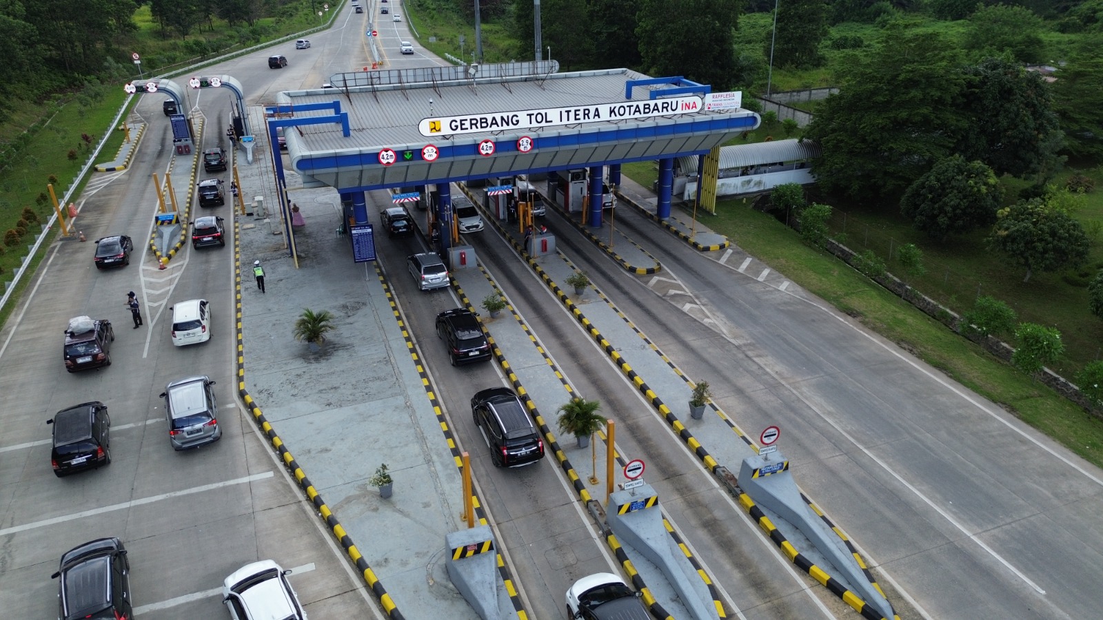 Arus Mudik-Balik Lebaran 2026, 710 Ribu Kendaraan Melintas di Tol Bakter