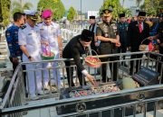HUT ke-62 Lampung, Pemprov Kenang Jasa Pahlawan Lewat Ziarah di TMP