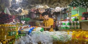 Masyarakat Dibayangi Krisis Biaya Hidup