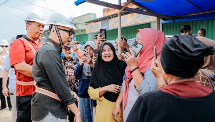 Warga Bangunrejo Ucapkan Syukur di Bawah Kepemimpinan Gubernur Mirza, Jalan yang Bertahun Tahun Rusak Akhirnya Mulus