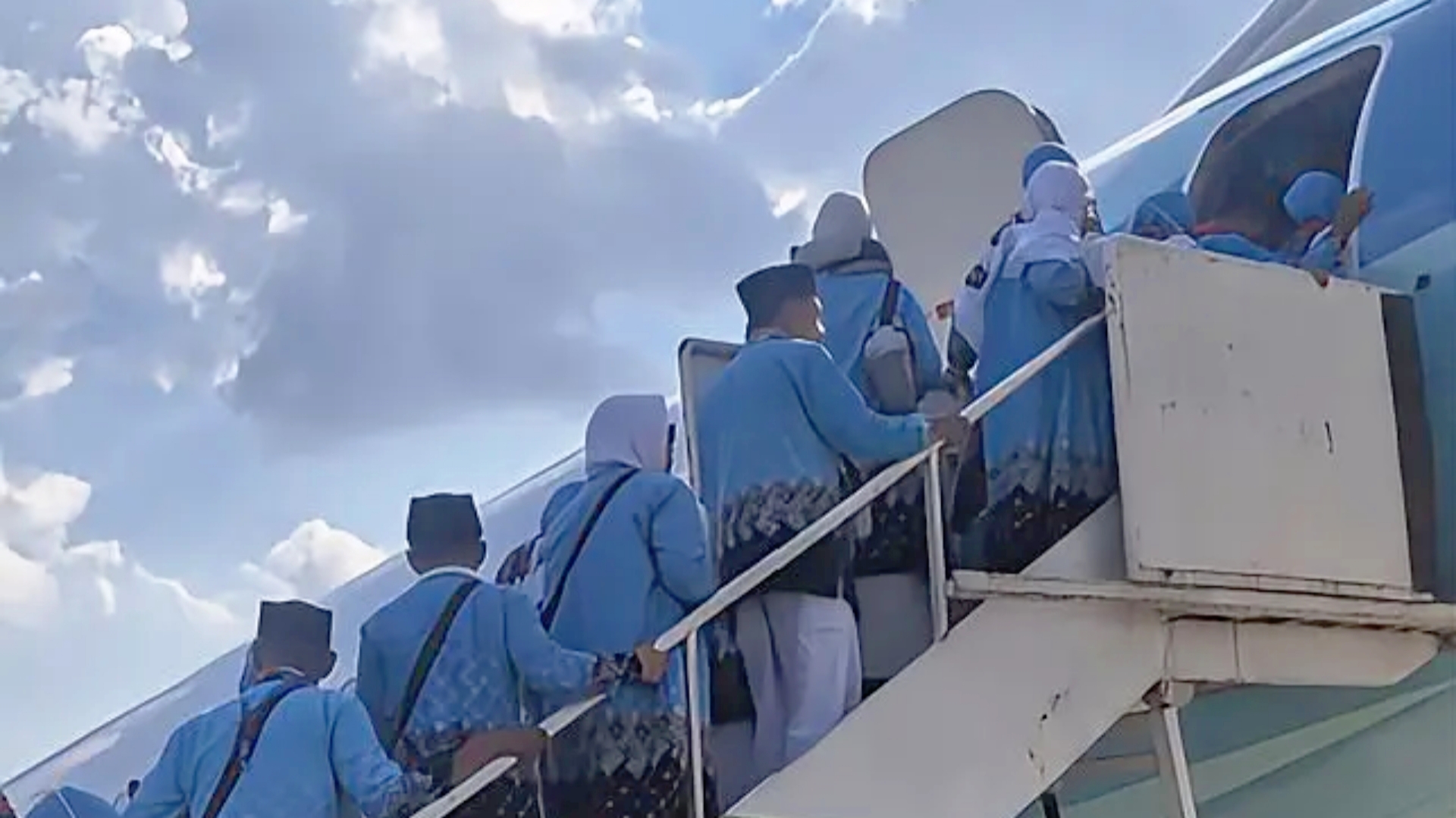Jadwal Lengkap Keberangkatan Kloter Haji Lampung 2026 dari Embarkasi Antara