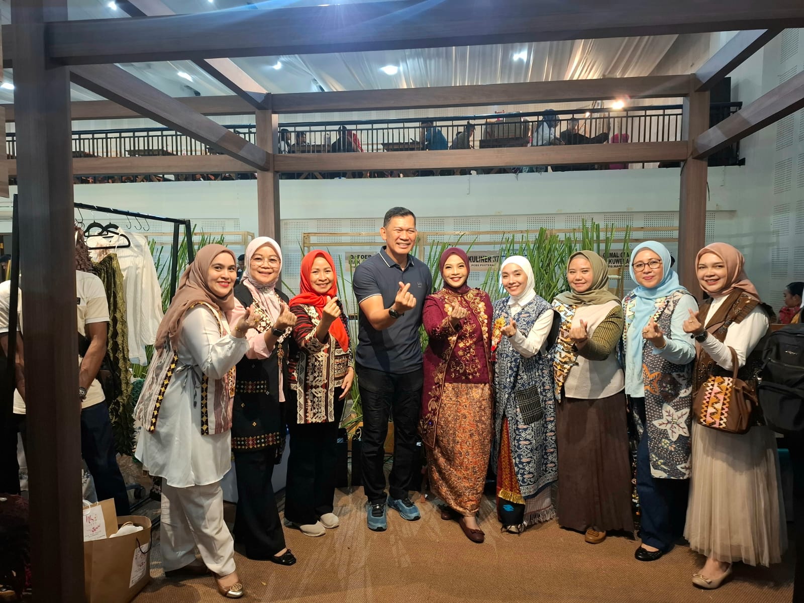 Asri Tapis Bawa Warisan Lampung Bersinar di Persit Bisa 2, Dari Benang Emas hingga Harapan Baru