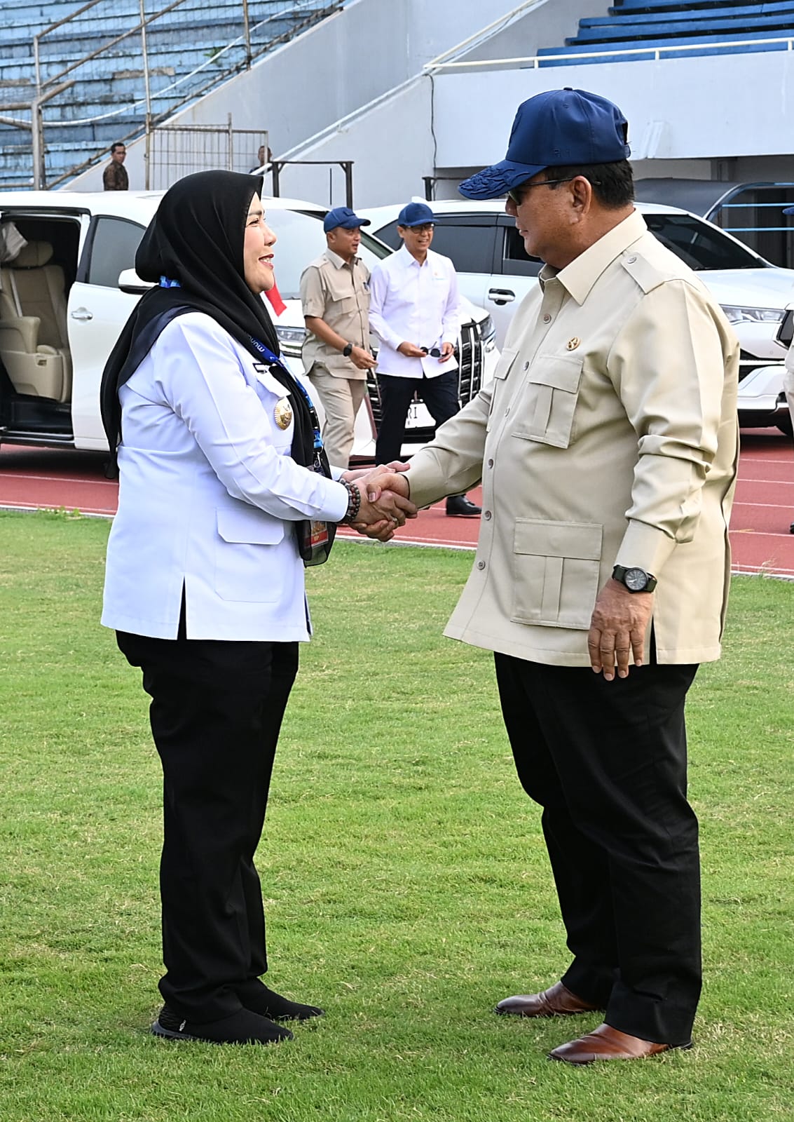 Eva Dwiana Sambut Langsung Kedatangan Presiden Prabowo di Lampung