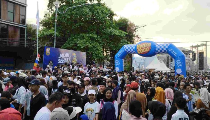 HUT Kota Bandar Lampung ke-344, Ribuan Warga Semarakkan Jalan Sehat Bertema “Bandar Lampung Bersinar”