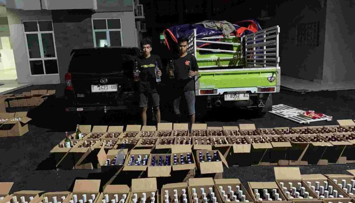Miras Diduga Pakai Cukai Palsu, Lanal Lampung Amankan 1.437 Liter