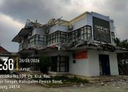 Proyek Kantor Camat Pesisir Tengah Terancam Molor