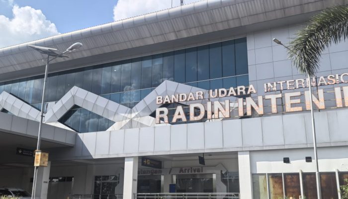 Bandara Radin Inten II Kembali Beroperasi Setelah Erupsi Krakatau