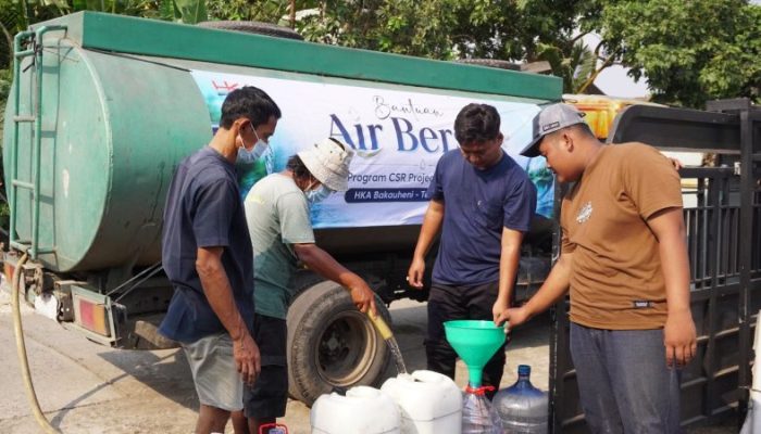 Hakaaston Bantu Air Bersih Warga Sidodadi Lampung Selatan