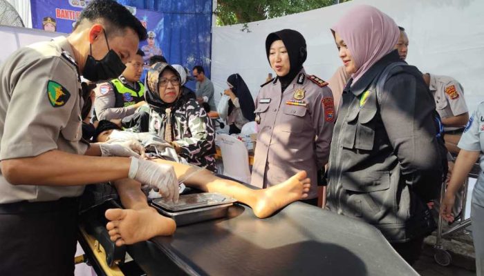 Polres Lampung Utara Gelar Sunat Gratis di Kotabumi