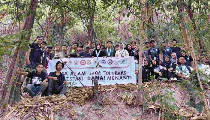 Densus 88 Gandeng Komunitas Cegah Intoleransi Lewat Penanaman Pohon