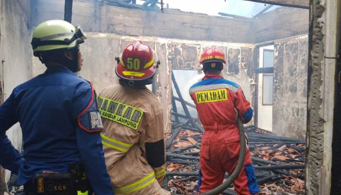Kebakaran Gedung Kejari Bandar Lampung, Kerugian Rp10 Juta